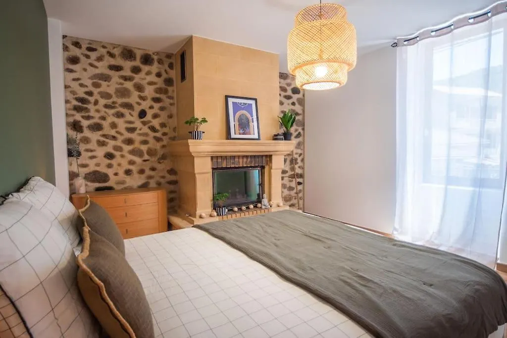 L'Appart - Les Lodges De Praly Les Ollieres-sur-Eyrieux 0*,  France